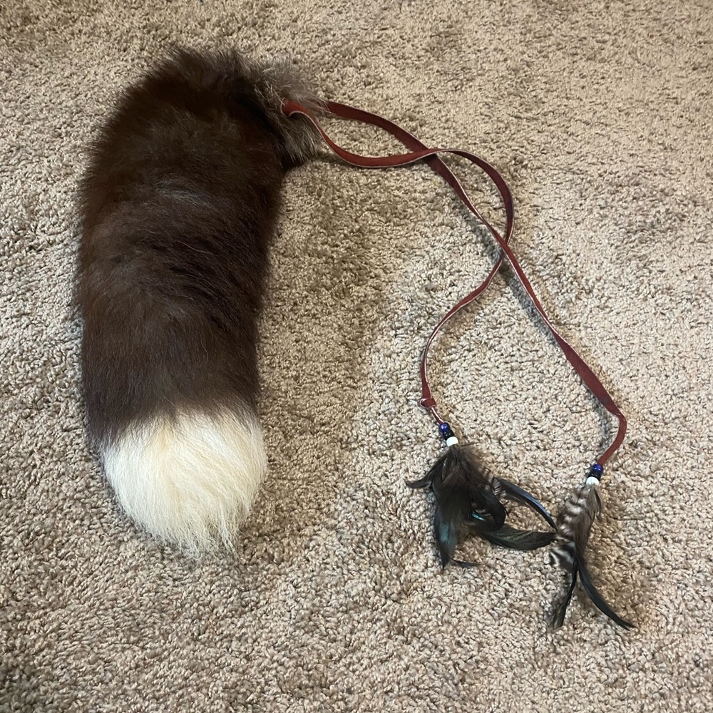 Fox/wolf tail